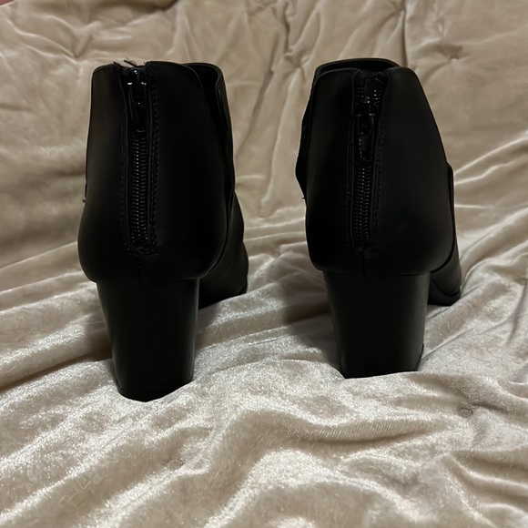 Booties - Picture 3 of 4